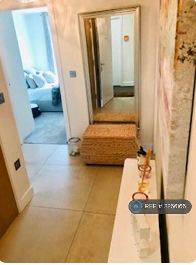 1 Bedroom Flat To Rent In Wallingford Way, Maidenhead, SL6