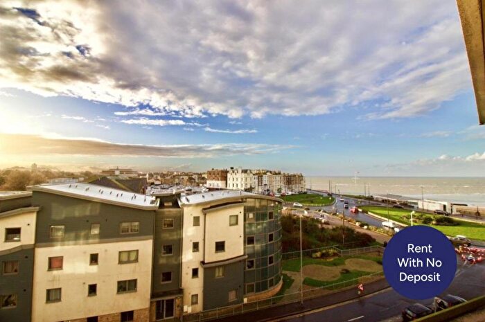 1 Bedroom Flat To Rent In Arlington House, Margate, Kent, CT9