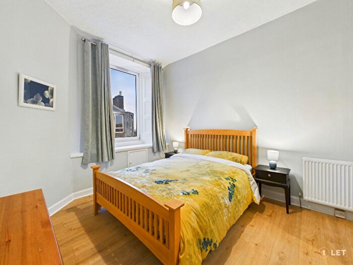 1 Bedroom Flat To Rent In Fowler Terrace, Polwarth, Edinburgh, EH11