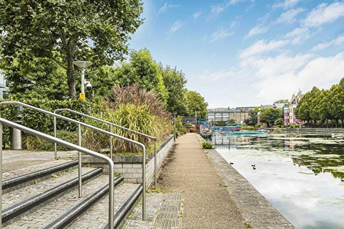 1 Bedroom Apartment For Sale In City Road, London, EC1V