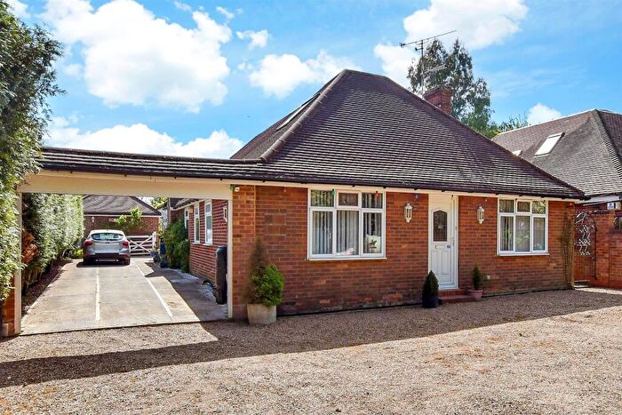 3 Bedroom Detached House For Sale In Horsham Road, Capel, Dorking, Surrey, RH5