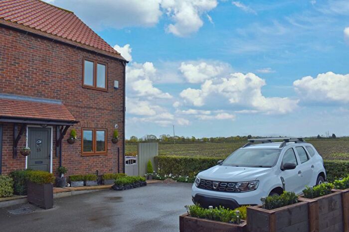 2 Bedroom Semi-Detached House For Sale In Peacocks Launde, Claypole, NG23