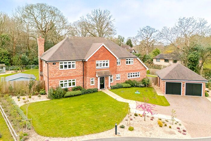 5 Bedroom Detached House For Sale In North Drive, Maresfield Park, Maresfield, TN22