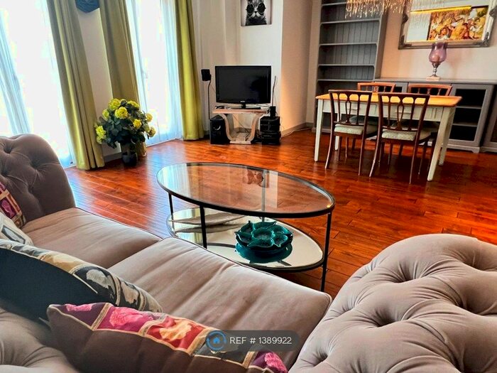 2 Bedroom Flat To Rent In The Belvedere, Cambridge, CB2