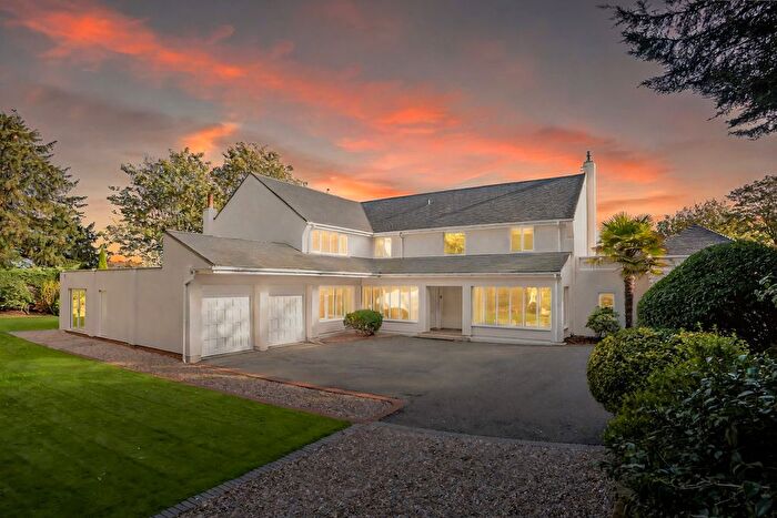 4 Bedroom Detached House For Sale In Elmsdale, Wolverhampton, West Midlands, WV6