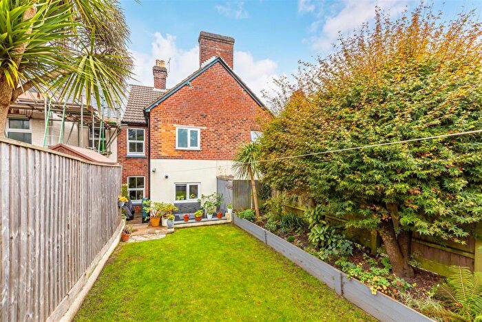 2 Bedroom Terraced House For Sale In Albert Road, Poole, BH12