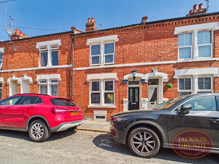 2 Bedroom Terraced House For Sale In Artizan Road, Abington, NN1