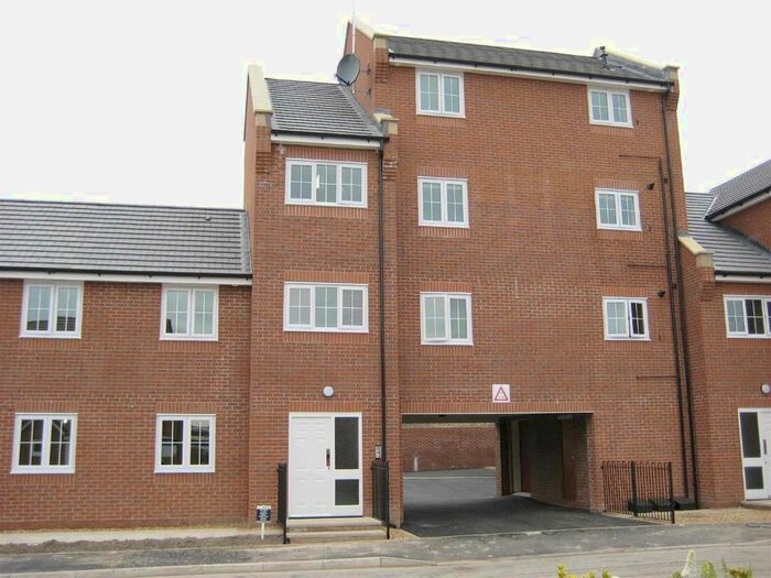 2 Bedroom Flat To Rent In Valley Mill Lane, Bury BL9
