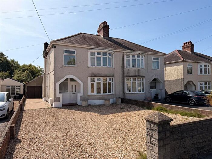3 Bedroom Semi-Detached House For Sale In Gelli Road, Llanelli, SA14