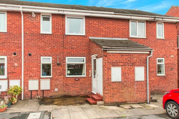 1 Bedroom Flat To Rent In Flexbury Avenue, Morley, Leeds, West Yorkshire, LS27