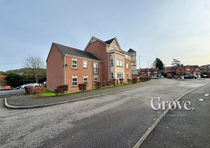 2 Bedroom Apartment To Rent In Newlands Close, Hagley, Stourbridge, DY9