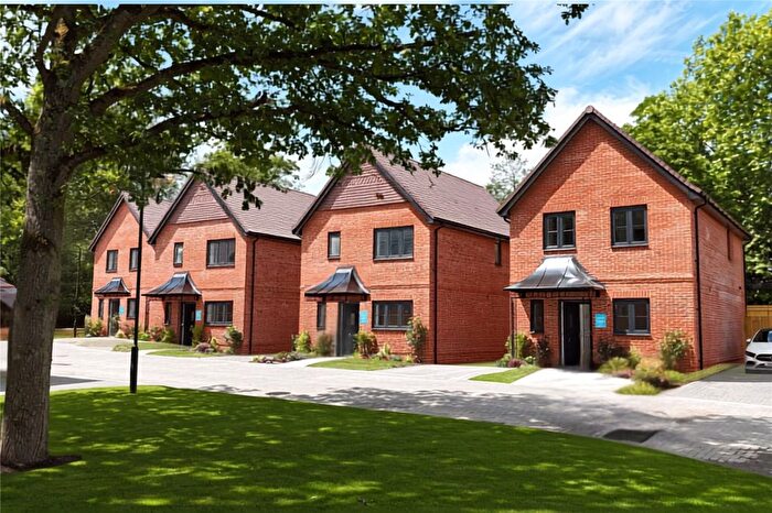 2 Bedroom Detached House For Sale In Alderhurst, Englefield Green, Egham, TW20