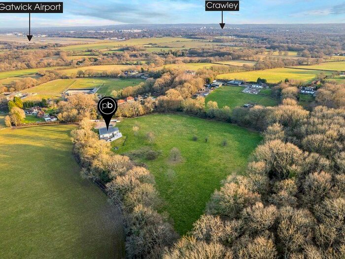 5 Bedroom Detached House For Sale In Ref: Pp - Russ Hill, Charlwood, RH6