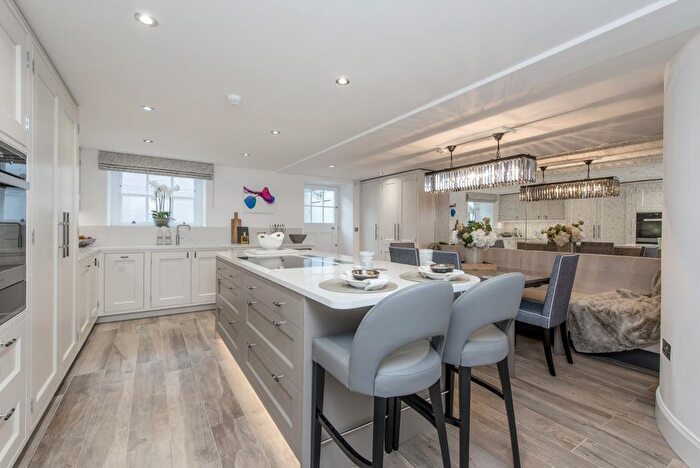 4 Bedroom Property To Rent In Paradise Road, Richmond, TW9