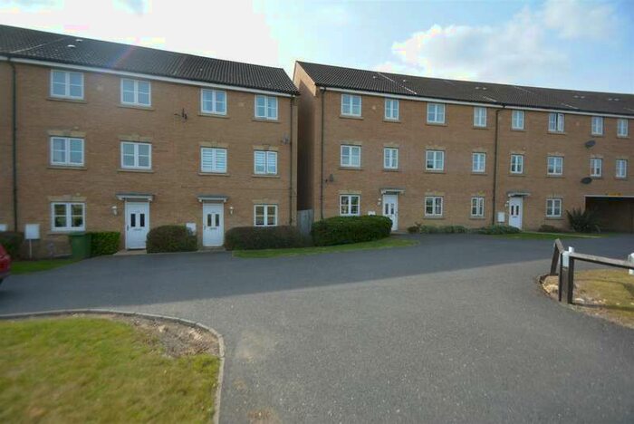1 Bedroom Apartment For Sale In Hargate Way Hampton Hargate, Peterborough, PE7