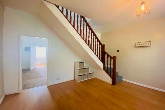 2 Bedroom Property To Rent In Beaconsfield Terrace, Chorley, PR6