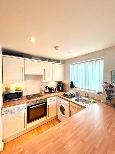 2 Bedroom Flat To Rent In Worsley Road North, Walkden, Manchester, M28