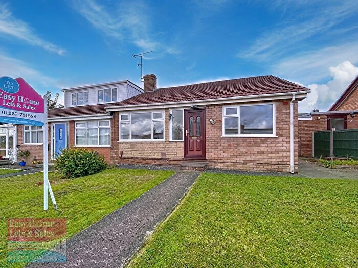 2 Bedroom Semi-Detached Bungalow To Rent In Dingle Avenue, Appley Bridge, WN6