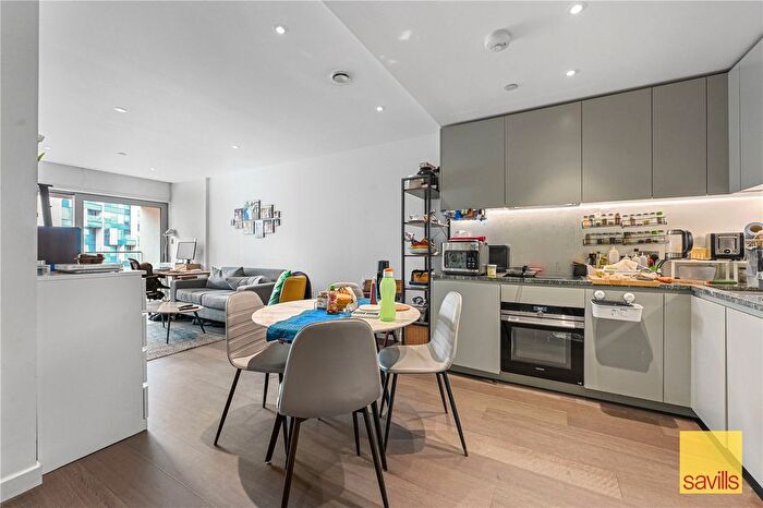 1 Bedroom Flat For Sale In Cutter Lane, Greenwich, London, SE10