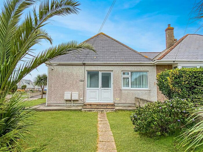 2 Bedroom Flat To Rent In Arundel Way, Newquay, TR7