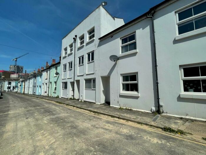 2 Bedroom House To Rent In Kingsbury Street, Brighton, East Sussex, BN1
