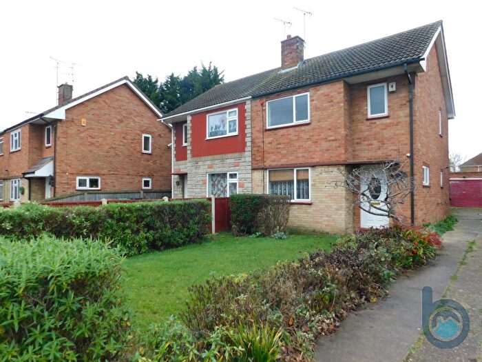 2 Bedroom Semi-Detached House To Rent In Figtree Walk, Dogsthorpe, Peterborough, PE1