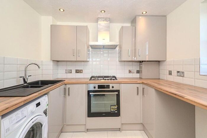 1 Bedroom Flat To Rent In Woburn Close, Bexley, SE28