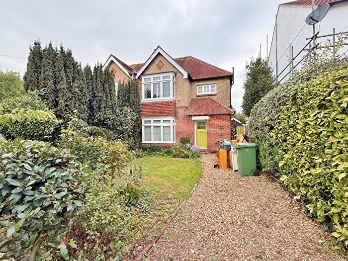 3 Bedroom Semi-Detached House For Sale In Court Lane, Drayton, Portsmouth, PO6