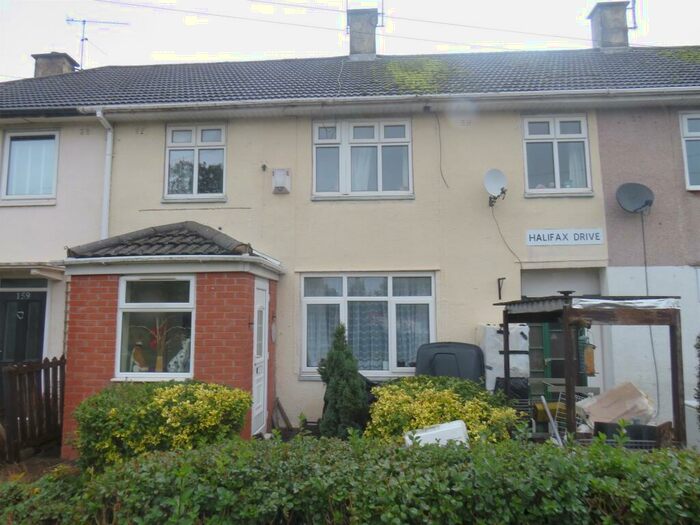 4 Bedroom Terraced House For Sale In Halifax Drive, Leicester, LE4