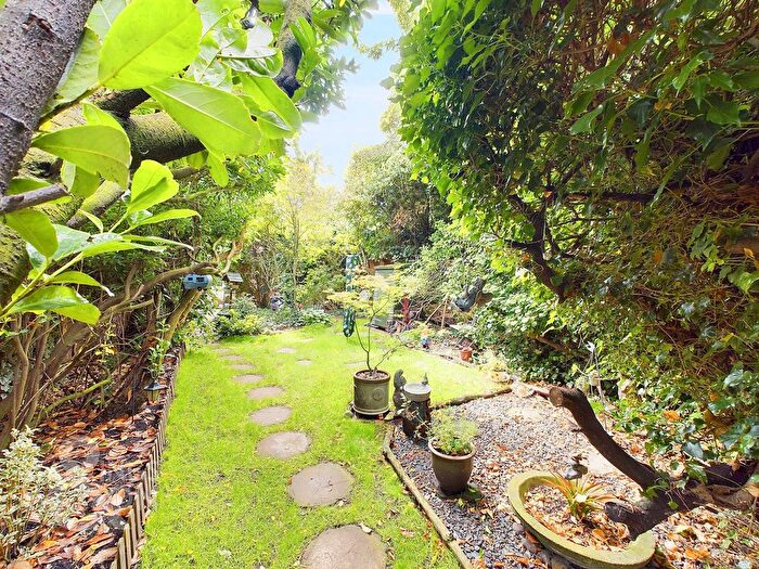 2 Bedroom Cottage For Sale In The Street, Haddiscoe, Norwich, NR14