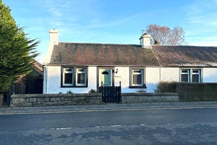 2 Bedroom Property To Rent In Stirling Road, Larbert, FK5