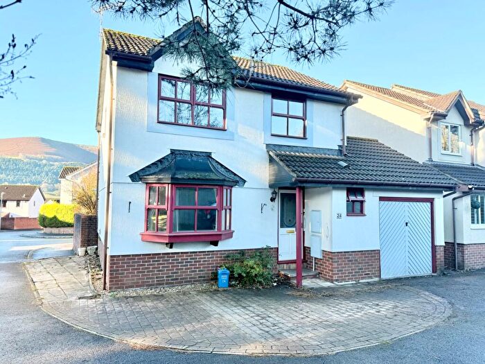 3 Bedroom Detached House For Sale In Llanover Way, Ysbytty Fields, Abergavenny, NP7