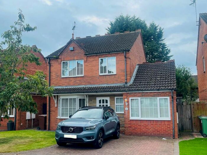 4 Bedroom Detached House To Rent In Hampton Court, Rugeley, WS15