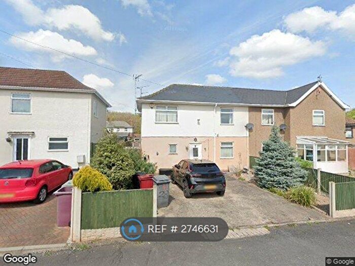 4 Bedroom Semi Detached House To Rent In Poulter Street, Langwith, Mansfield, NG20