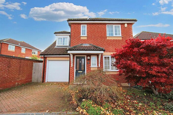 3 Bedroom Detached House For Sale In Howard Way, Aylsham, NR11