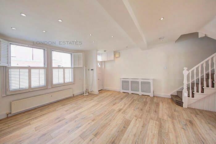 4 Bedroom Terraced House To Rent In Holyport Road, Fulham, SW6