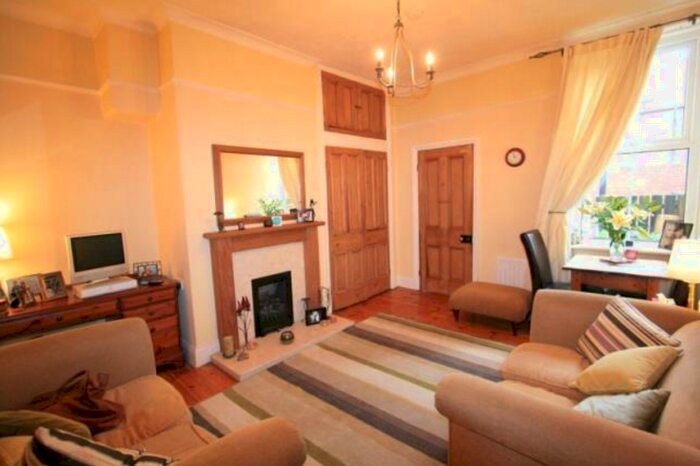 2 Bedroom Flat To Rent In Fairfield Road, Newcastle Upon Tyne, NE2