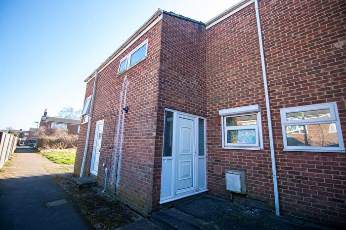 3 Bedroom End Of Terrace House To Rent In Chivers Close, Basingstoke, RG22