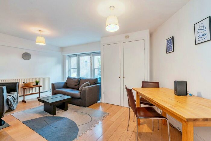 1 Bedroom Flat To Rent In Royal College Street, NW1