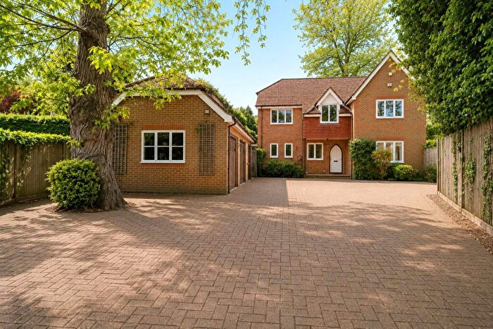 5 Bedroom Detached House To Rent In The Riding, Woodham, Woking, Surrey, GU21