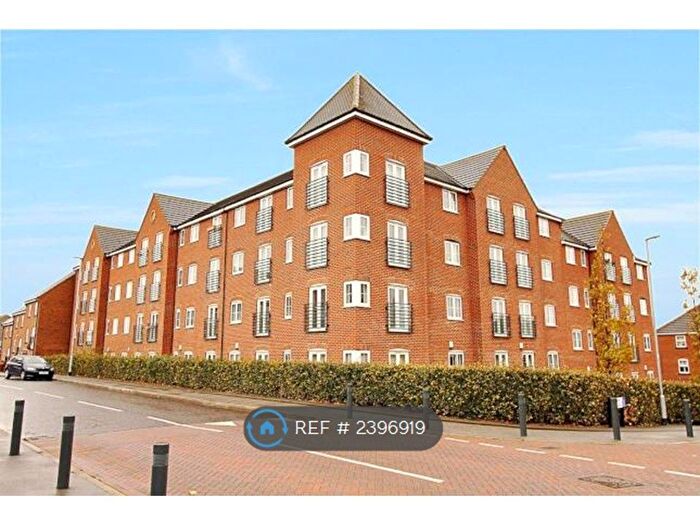 2 Bedroom Flat To Rent In Fenton Place, Middleton, Leeds, LS10