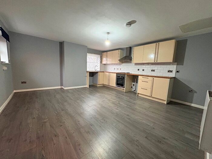 1 Bedroom Flat To Rent In Campbell Street, Farnworth, Bolton, BL4