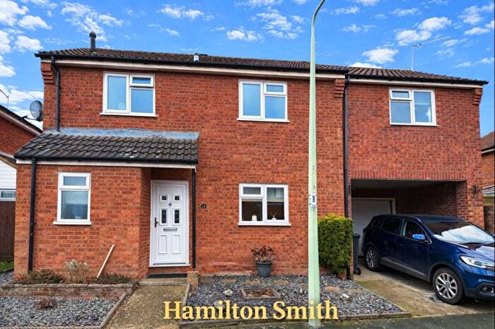 5 Bedroom Detached House For Sale In Spencer Way, Stowmarket, IP14