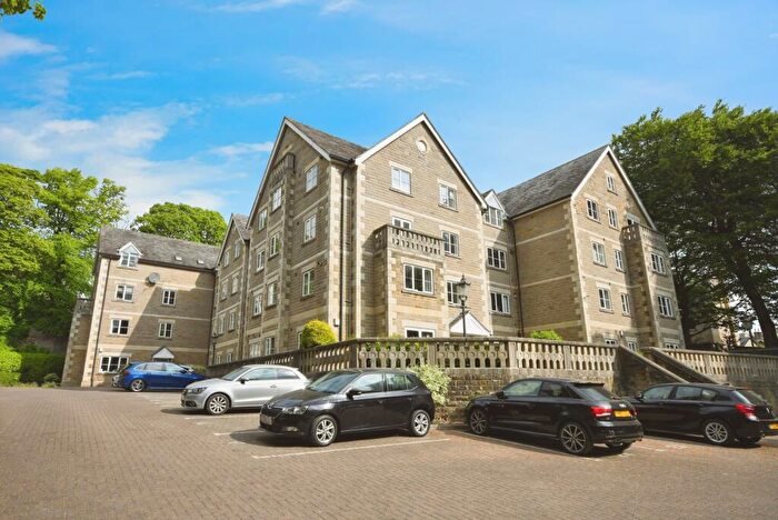 2 Bedroom Flat For Sale In Fairfield Heights, Fulwood Road, Sheffied, S10