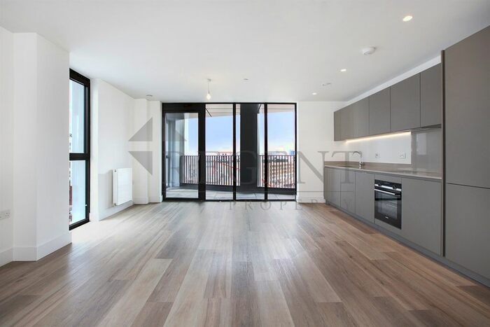 2 Bedroom Flat To Rent In Corn House, Marshgate Ln, E15