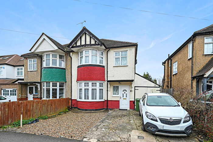 3 Bedroom Semi Detached House For Sale In Cambridge Road, Harrow, HA2