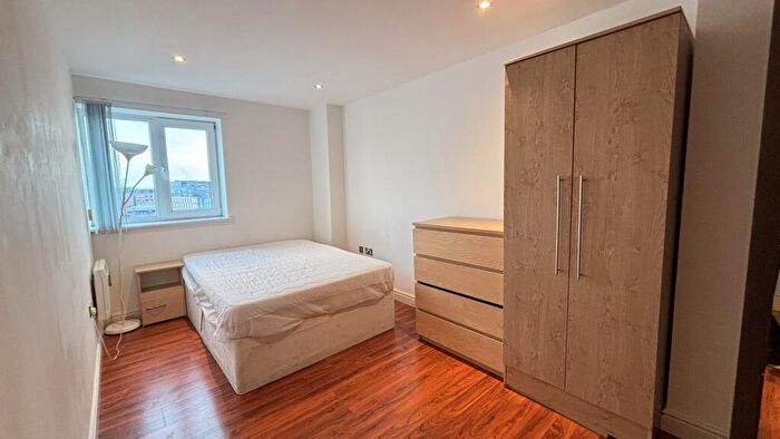2 Bedroom Apartment To Rent In The Bar, St James Gate, NE1