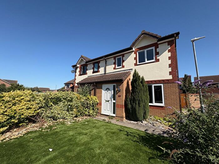 3 Bedroom House To Rent In Elwood, Harlow, CM17