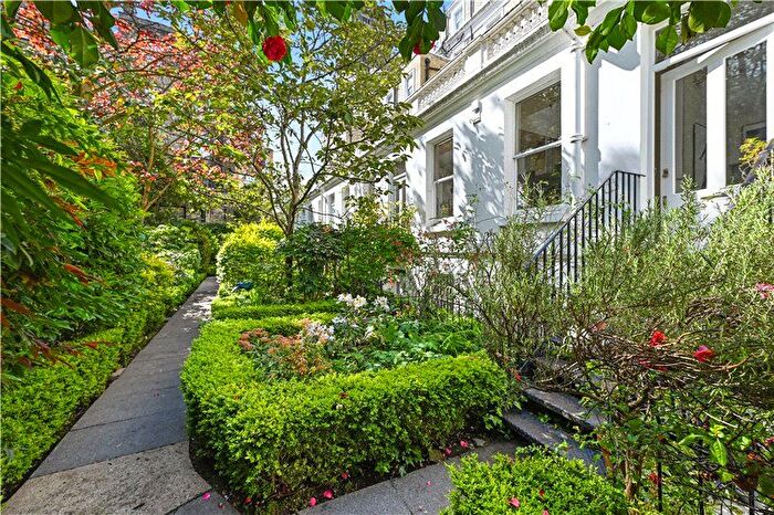 1 Bedroom Flat To Rent In St Stephens Walk, South Kensington, London, SW7