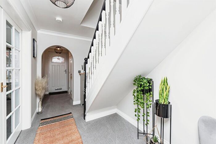 5 Bedroom Detached House For Sale In Lee View, Whitley, Goole, DN14